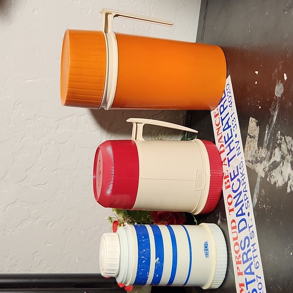 THERMO Vintage Thermoses 3
